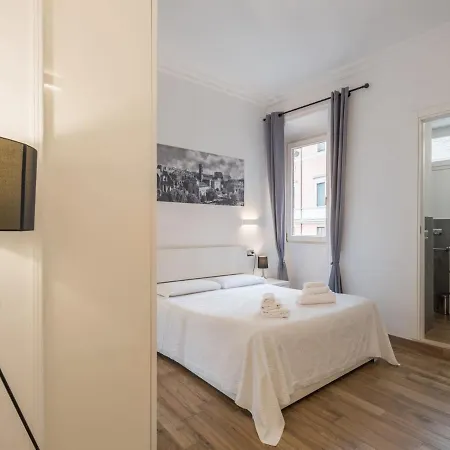 Apartment The Best Rent - Elegant Three-bedroom A Few Steps From Fontana Di Trevi Rome