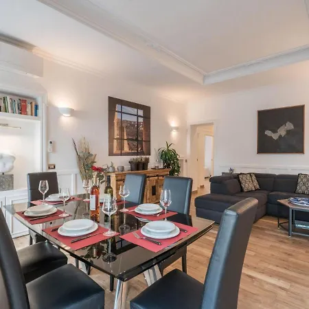 Apartment The Best Rent - Elegant Three-bedroom A Few Steps From Fontana Di Trevi